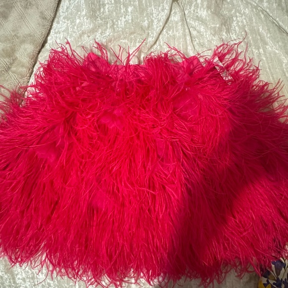 Alice + Olivia Pink Ostrich Feather Mini Skirt | Statement Party Skirt | S-M - Picture 4 of 7